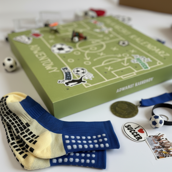 Skarpetki z kalendarzem w tle